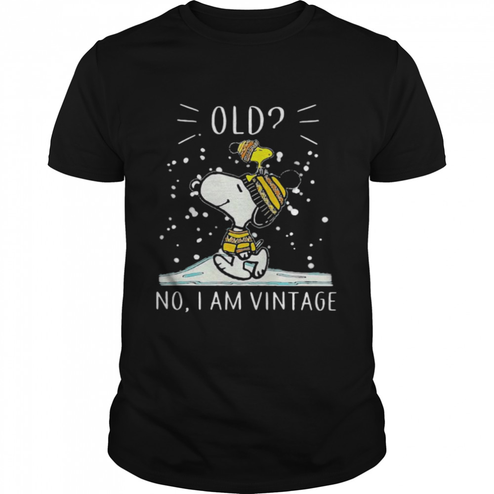 Old No I Am Vintage Snow Snoopy With Woodstock  Classic Men's T-shirt