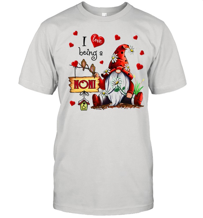 Grandma I love being a Noni Cute Hearts shirt Classic Men's T-shirt