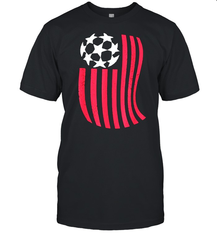 USA Flag with Soccer ball T- Classic Men's T-shirt