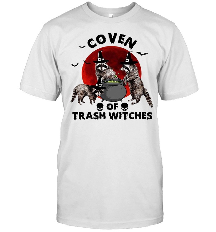 Coven Of Trash Witches Raccoon Halloween T-shirt Classic Men's T-shirt
