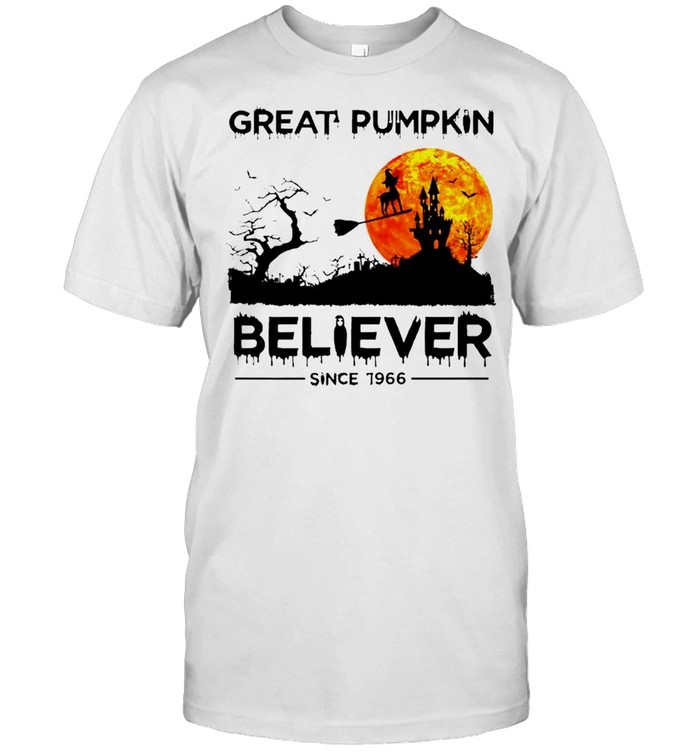 Witch dog great pumpkin believer since 1966 shirt Classic Men's T-shirt