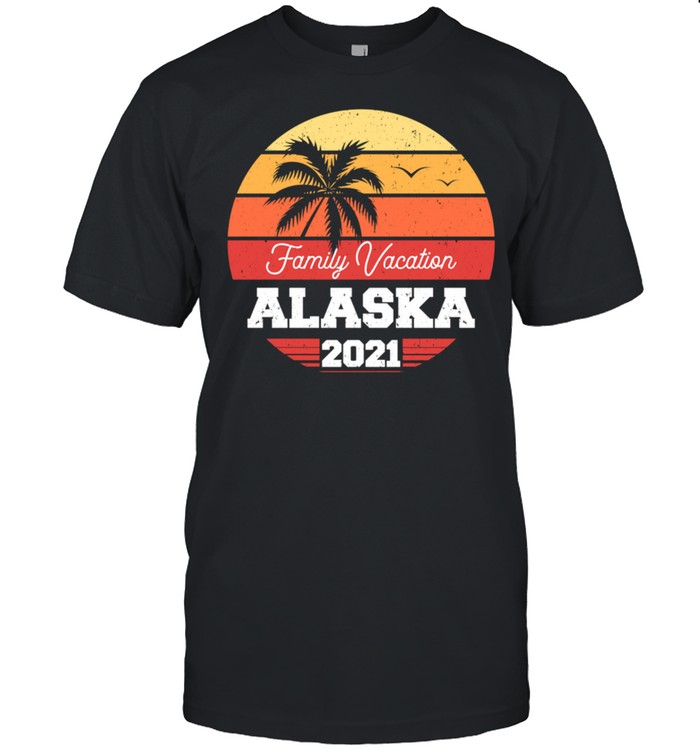 Alaska Family Vacation 2021 Holiday Retro Group Matching shirt Classic Men's T-shirt