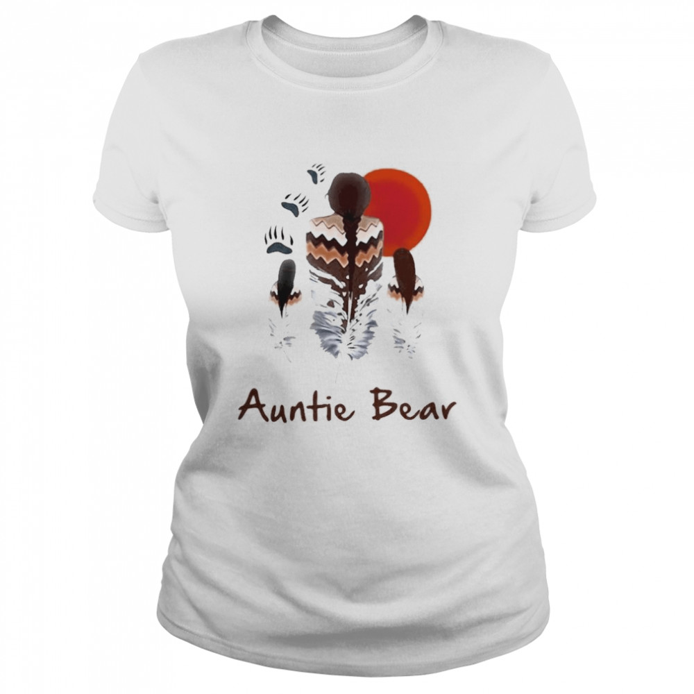 Auntie Bear Native American shirt Classic Women's T-shirt