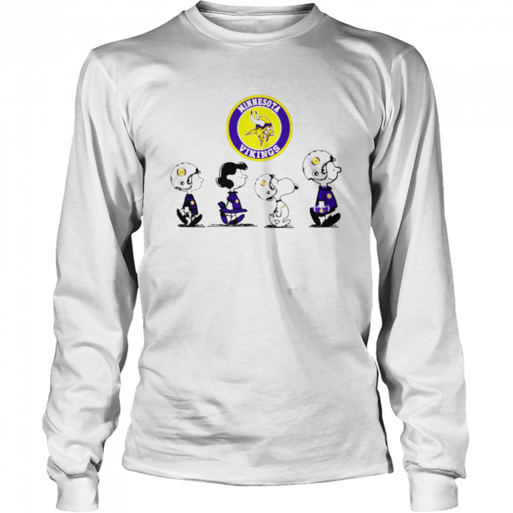 Peanuts Characters Minnesota Vikings Football team shirt Long Sleeved T-shirt