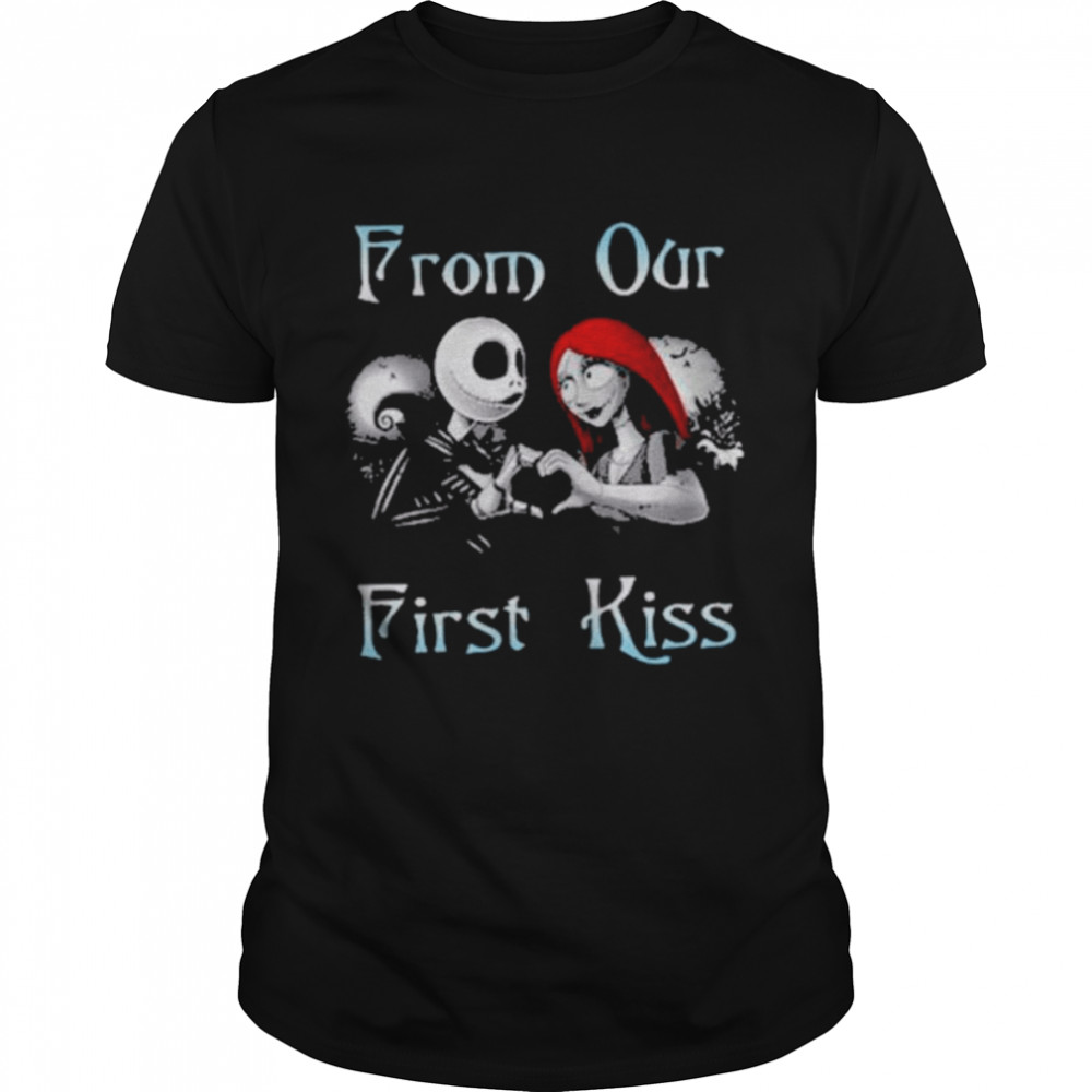 Jack Skellington and Sally from our first kiss shirt Classic Men's T-shirt
