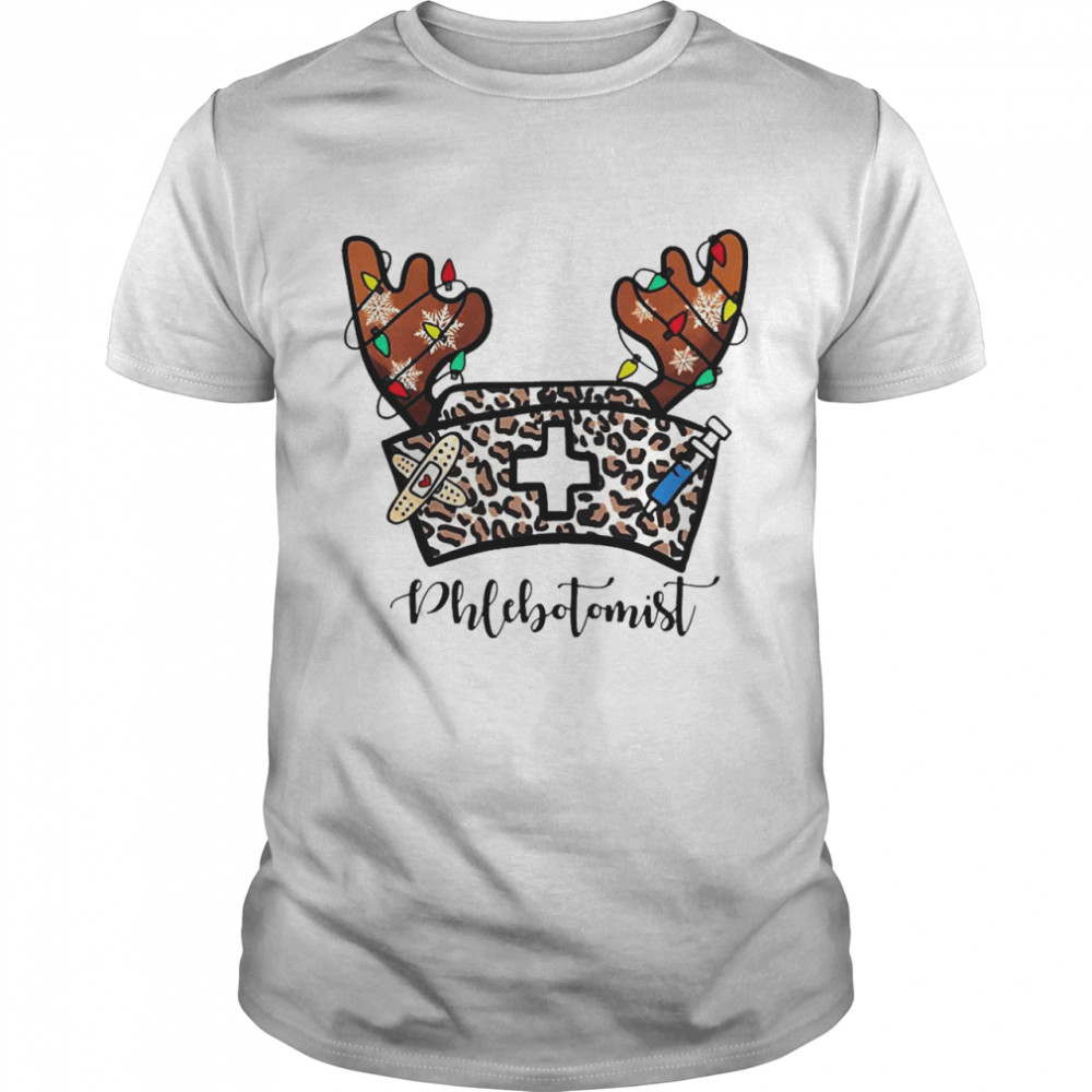 Christmas Reindeer Nurse Hat Phlebotomist Sweater  Classic Men's T-shirt