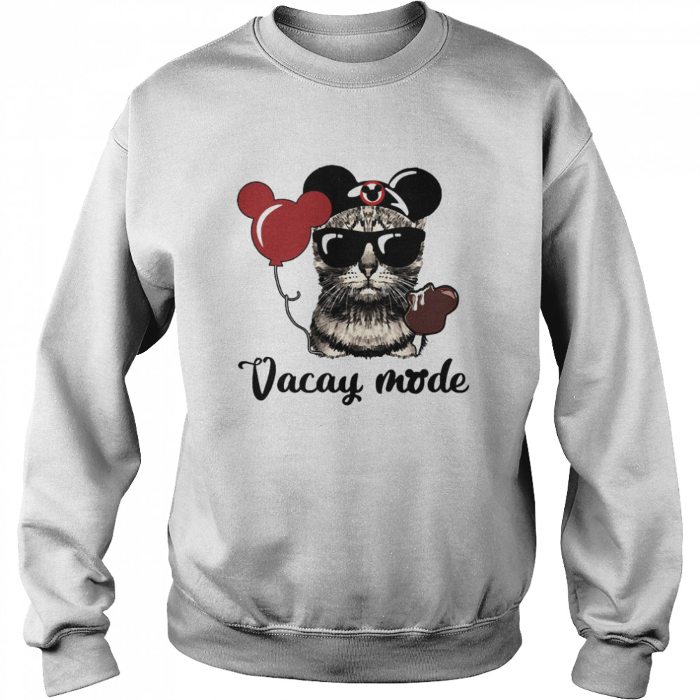 Nurse Cat Vacay Mode Unisex Sweatshirt