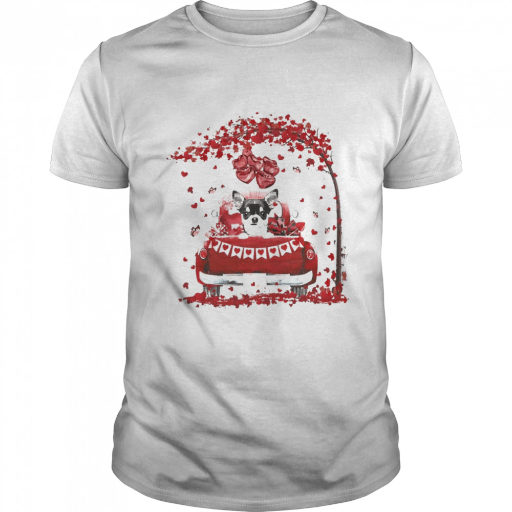 Valentine Red Car Black Chihuahua  Classic Men's T-shirt