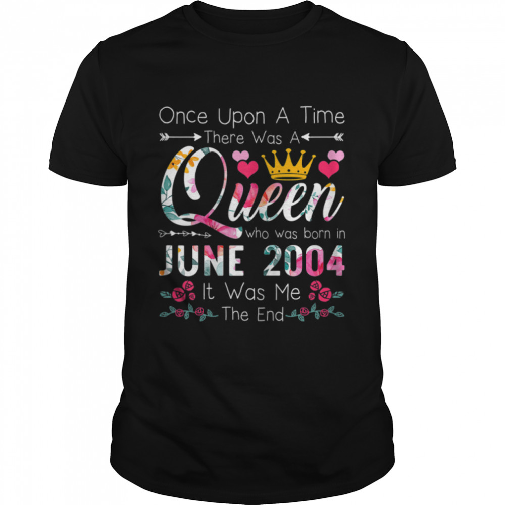 18 Years Old Girls 18th Birthday Queen June 2004 T-Shirt B0B14YQ4D1s