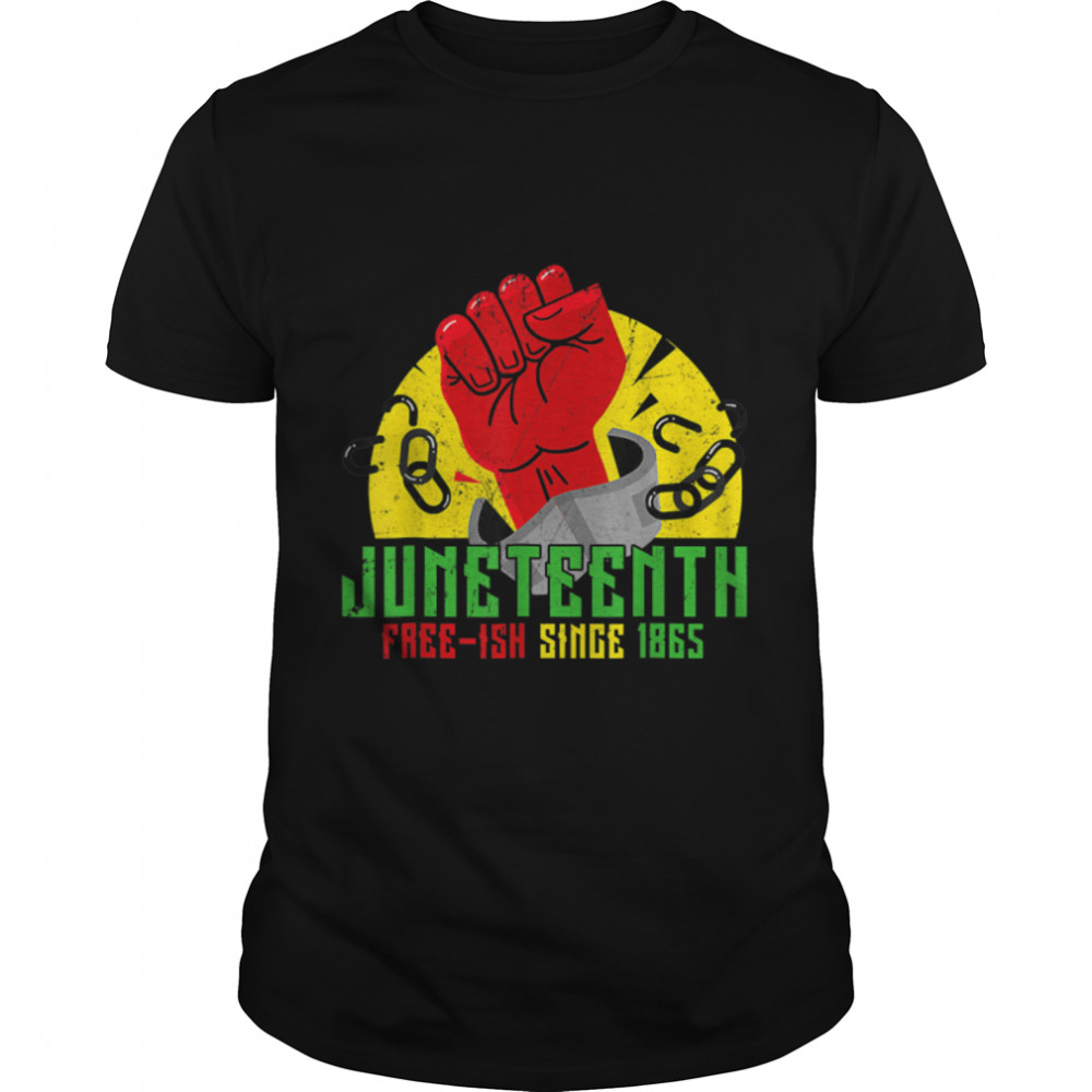 Free-ish since 1865 with pan african flag for Juneteenth T-Shirt B0B2DJR21Ys