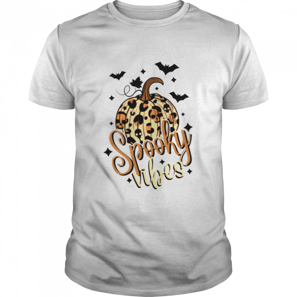 Spooky Vibes Halloween Leopard shirt Classic Men's T-shirt