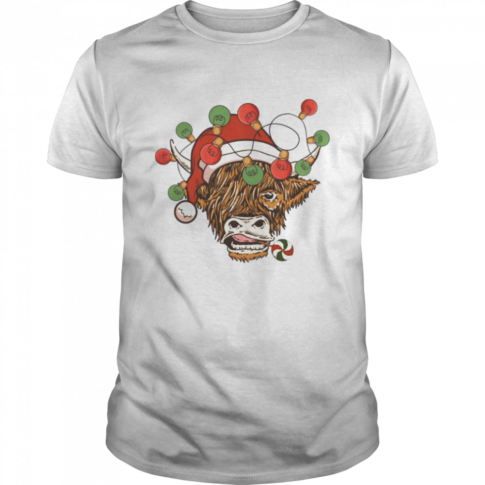 Highland Cow With Christmas Hat Retro shirt